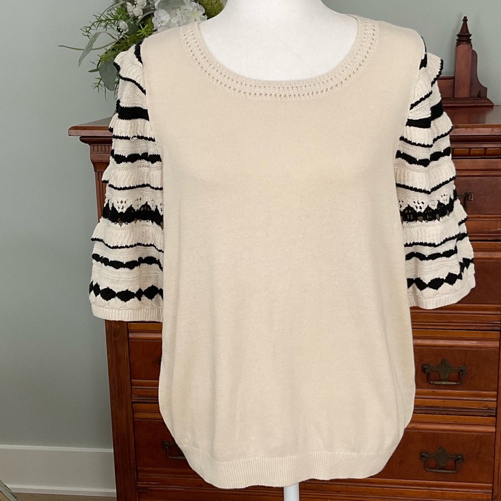 NWOT Chico’s Cream and Black Ruffled Elbow Crochet Sleeve Sweater SZ M Feminine